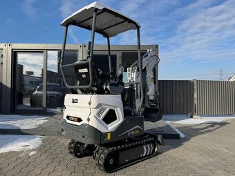 Minibagr XTM X10s PRO 1000 kg - 3