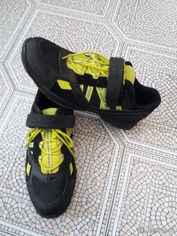 Cykloturistické tretry GIANT TransTextura Plus. Vel.44 - 3