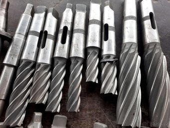 Prodám obráběcí nástroje na frézku - 3