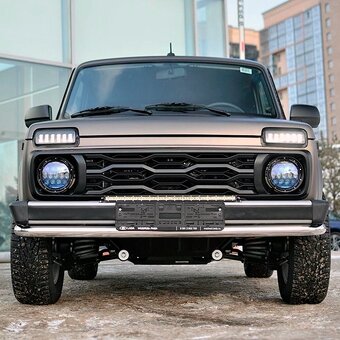 Lada Niva 4x4 URBAN/BRONTO - 3