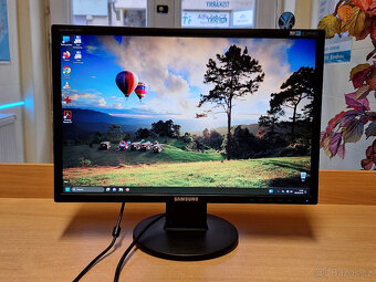Samsung SyncMaster 2243 - 22", 1680x1050, VGA, záruka - 3