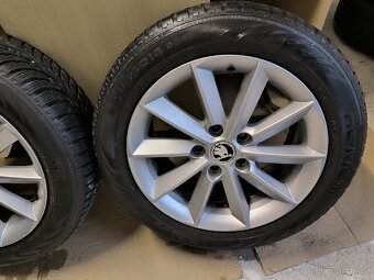 ALU kola Passat Superb 5x112 r16 Originál, zimní pneu 6mm - 3