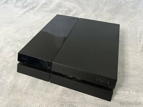 PlayStation 4 - 500GB - 3