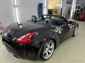 Nissan 370 Z, 3.7 V6 241kW Manual 2011 - 3