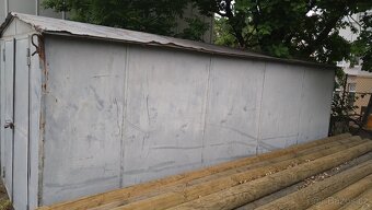 plechová bouda ,sklad cca 6 x 2,5 m - 3