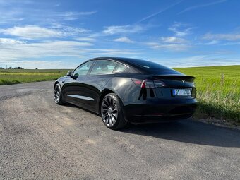Tesla Model 3 Performance rv 2022 - 3