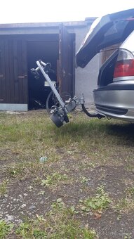 Nosič kol na tažné zařízení sklopný - 3