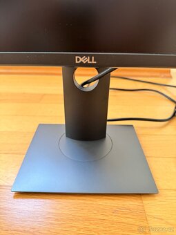 23.8” Dell P2419H Professional - 3