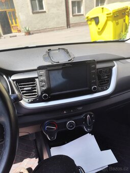Kia Stonic - 3