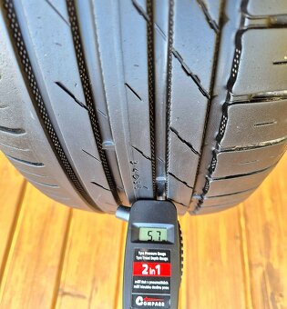 Letní pneu 225/55 R16-jeden kus - 3