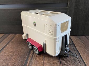 Schleich auto s přívěsem 42436 - 3