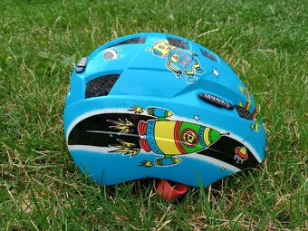 Cyklistická helma dětská Uvex kid 2 vel.46-52 - 3