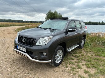 Toyota Land Cruiser Prado 150,Manual,241.000 najeto,TOP stav - 3