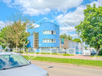 Pronájem kanceláří (420m²) a skladu (40m²) poblíž centra Brn - 3
