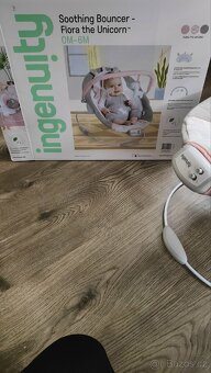 Dětské houpátko jako nové ingenuity - 3