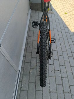 Horské kolo Cube - 3