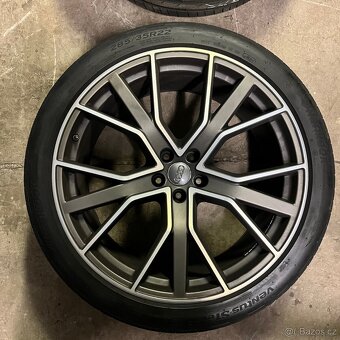 Letní sada original Audi Performance SQ7 / Q7 BBS titan matt - 3