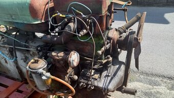 Zetor 25A-motor - 3