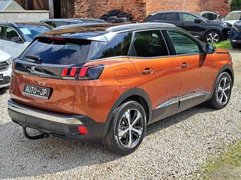 Peugeot 3008 1,2 PT EAT8 ALLURE 81.000 km - 3