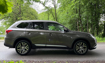 Mitsubishi Outlander 2.0 Intense + 4WD CVT - 3