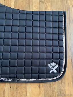 Podsedlova decka Kingsland cerna DL - 3