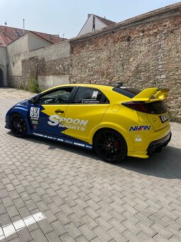 Honda Civic type-R fk2 - 3