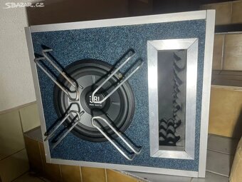 Prodám subwoofer JBL 800w - 3