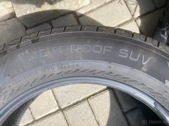 Prodám letní pneu 235/60/R18 Nokian - 3