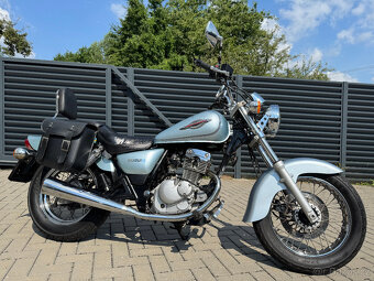 Suzuki VZ 125 Marauder - 3