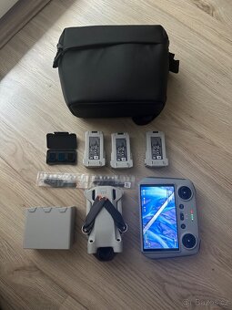 Dji mini 3 pro s rc controllerem - 3