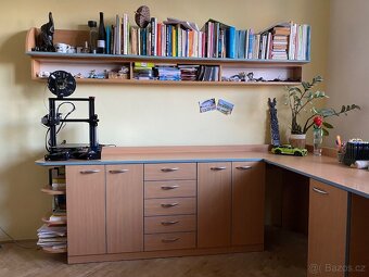 Skříně a nábytek - 3