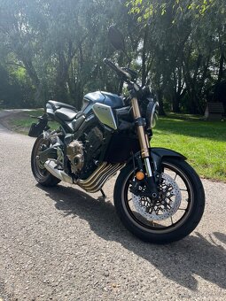 Honda CB650 r - 3