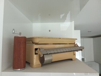 Starožitná kuchyňská váha, mlýnek na pepř+solnička - 3