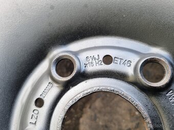 Kola ZIMNÍ Škoda Octavia 4 Golf 7 205/60 R16 5X112 ET46 - 3