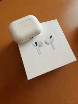 Apple AirPods Pro (1. generace) - 3