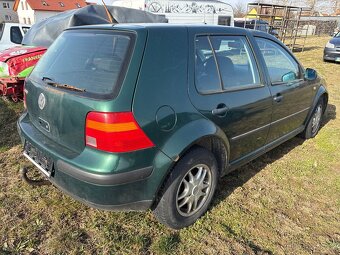VW Golf 4 1.4 16v - 3