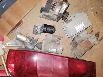 Renault Laguna a Fiat Punto - 3