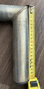 Držák na zeď - 90/20 - 3