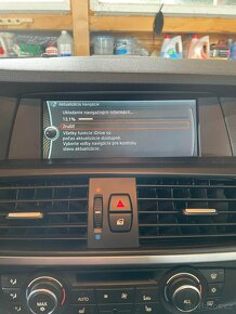 BMW a MINI  ⭐ Nahrání Češtiny - Mapy 2024 - Apple CarPlay - 3