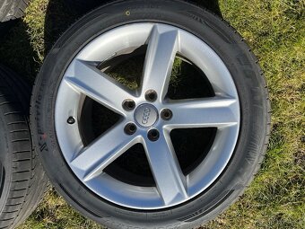 Alu kola Audi R17 7.5J ET28 pneu 235/45 - 3