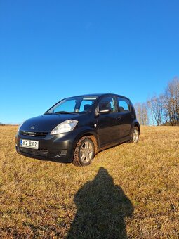 4x4 Daihatsu  sirion  1.3  91k - 3