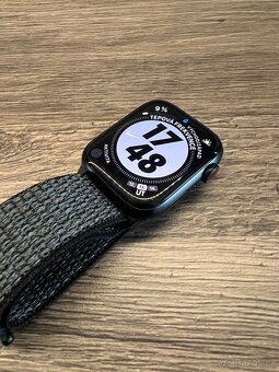 Apple Watch Series 9 GPS + Cellular 45mm Midnight Aluminium - 3