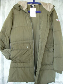 Tommy Hilfiger bunda Tommy Jeans Long Puffer Coat zelená - P - 3
