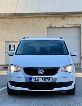 VW Touran 2009 2.0tdi DSG facelift - 3