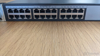 HPE OfficeConnect 1420 JG708B switch - 3