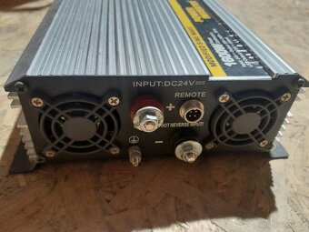 Měnič napětí 24v na 230v - 3