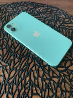 iPhone 11 64GB Green - 3