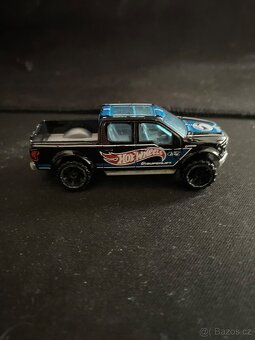 Hotwheels Ford F-150 - 3