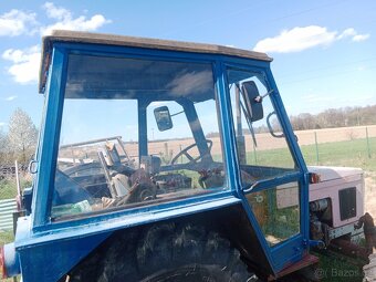 Kabina Zetor - 3