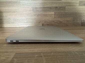 Macbook air 13" 2020 i3 - 3